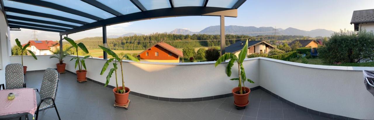Ferienwohnung Dani Kottmannsdorf Екстер'єр фото