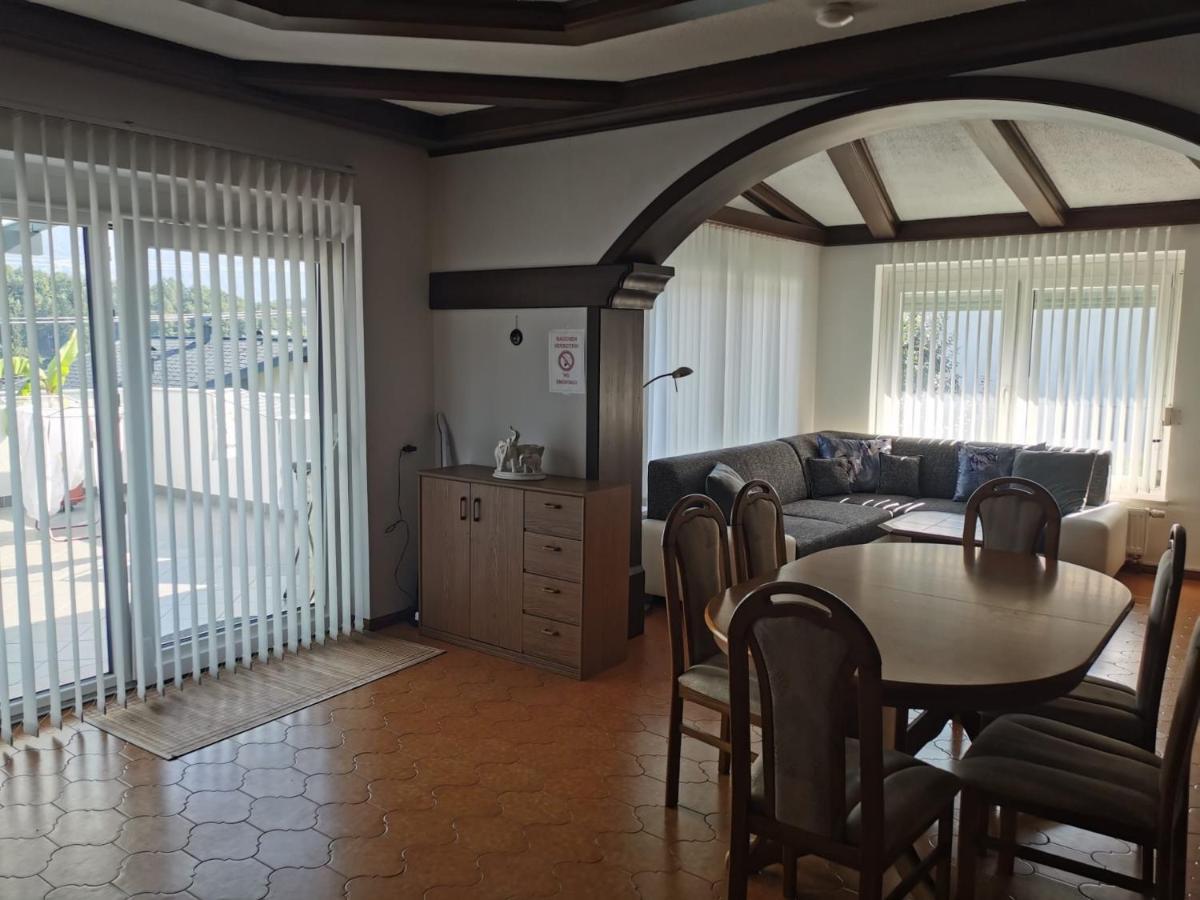 Ferienwohnung Dani Kottmannsdorf Екстер'єр фото