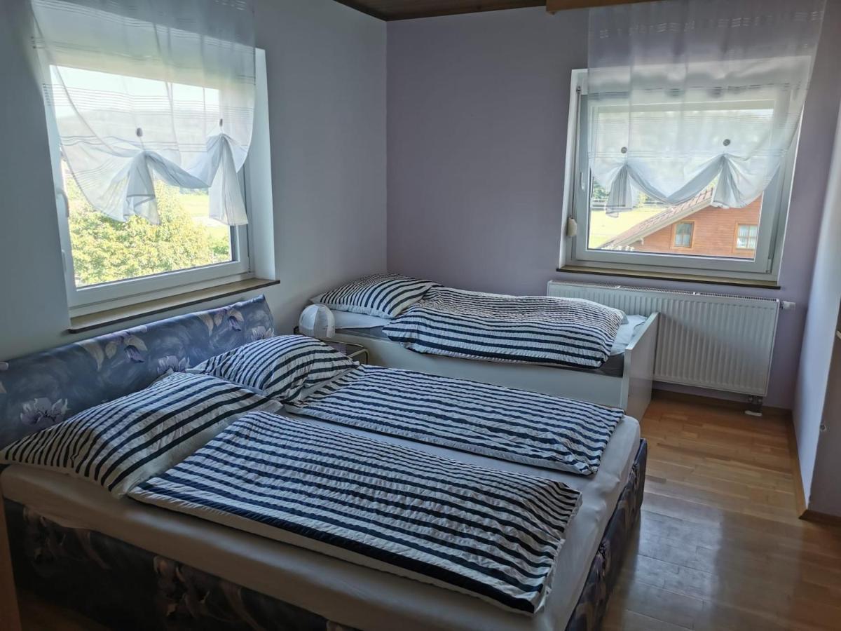 Ferienwohnung Dani Kottmannsdorf Екстер'єр фото