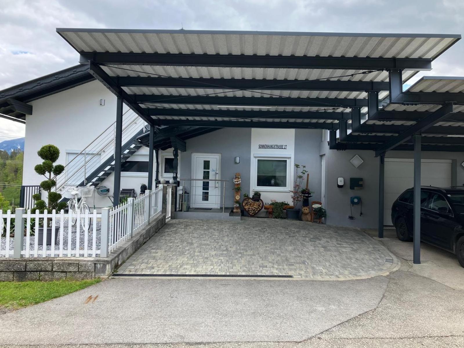 Ferienwohnung Dani Kottmannsdorf Екстер'єр фото